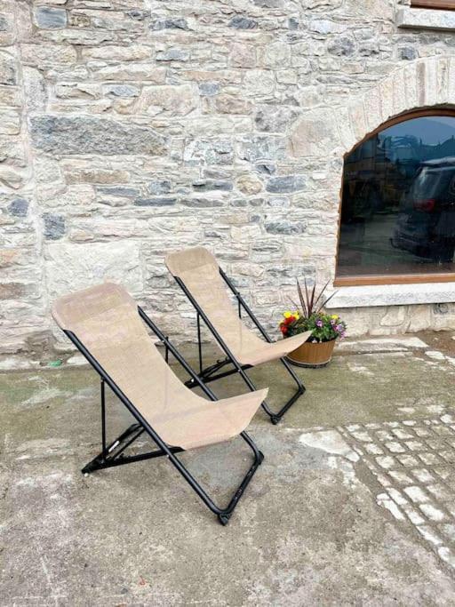 Villa Tom Rocky'S Farmyard à Templemore Extérieur photo