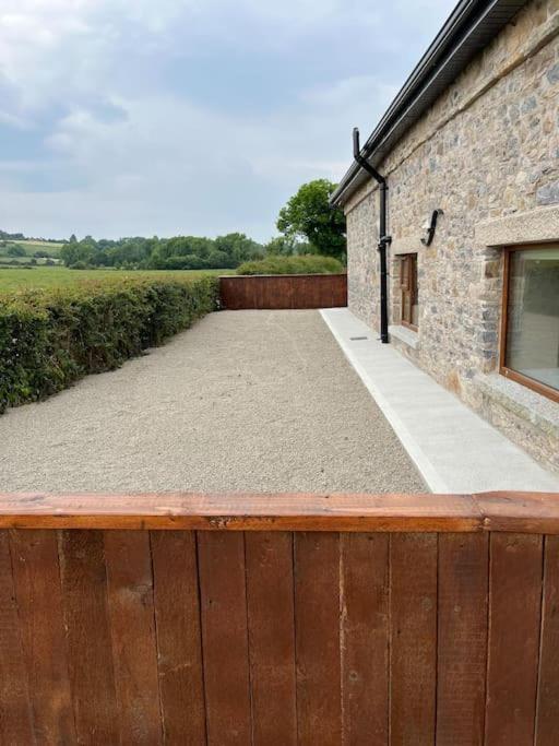 Villa Tom Rocky'S Farmyard à Templemore Extérieur photo